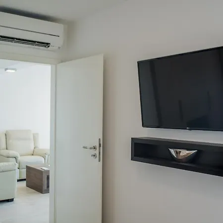 Elsa Апартаменты Целина